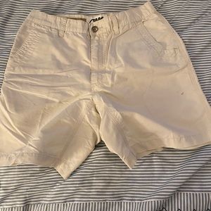 Mountain Khaki shorts, light khaki in color”.